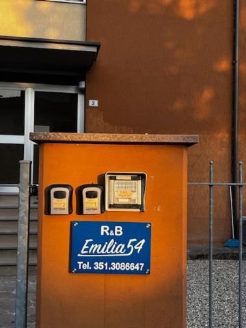 مبيت وإفطار Cadeo R&B Emilia المظهر الخارجي الصورة
